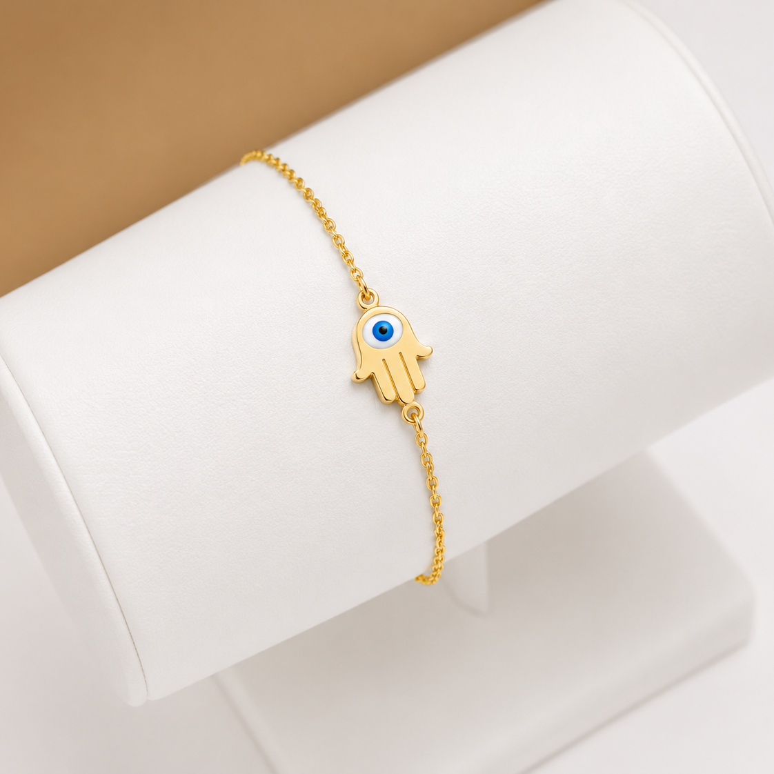 18K Gold Hamsa Bracelet with Evil Eye – Protection & Elegance